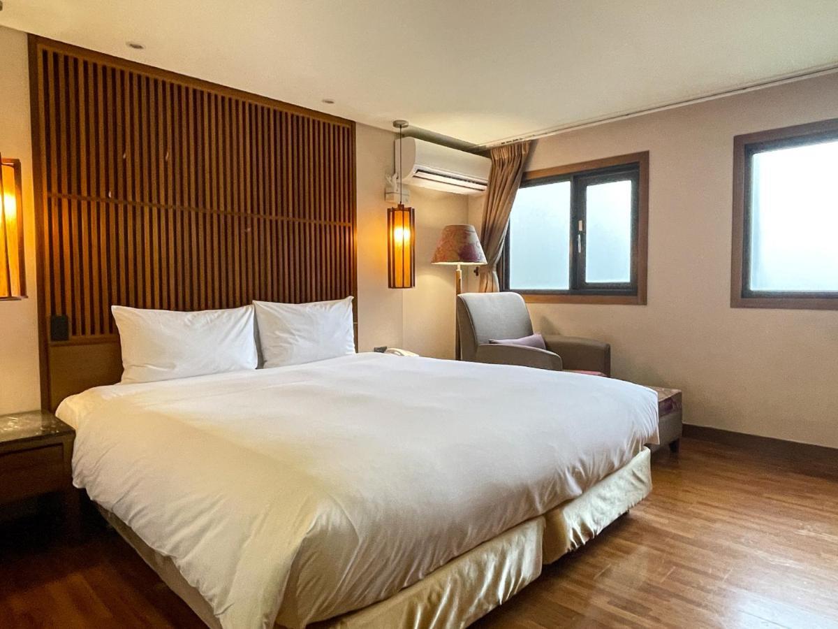 Guide Hotel Taipei Bade Экстерьер фото
