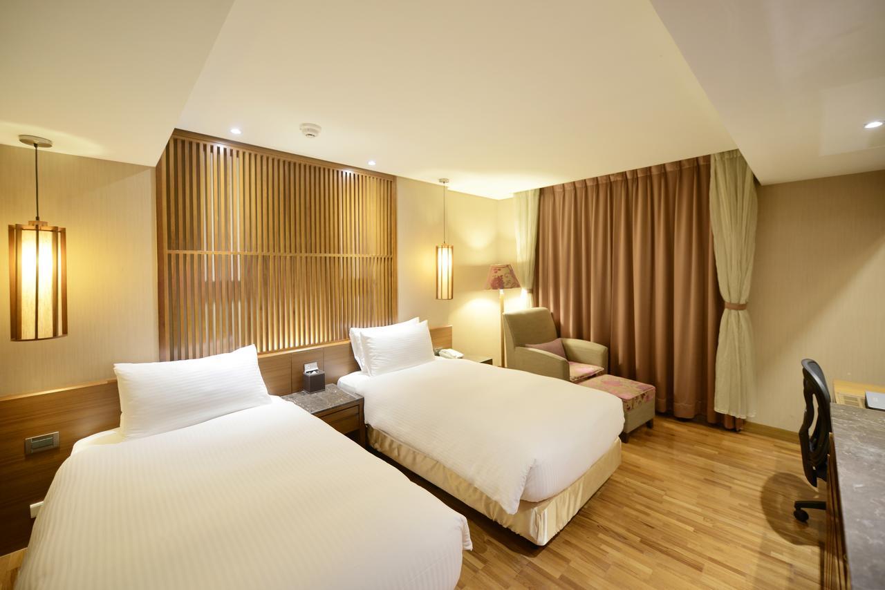 Guide Hotel Taipei Bade Экстерьер фото