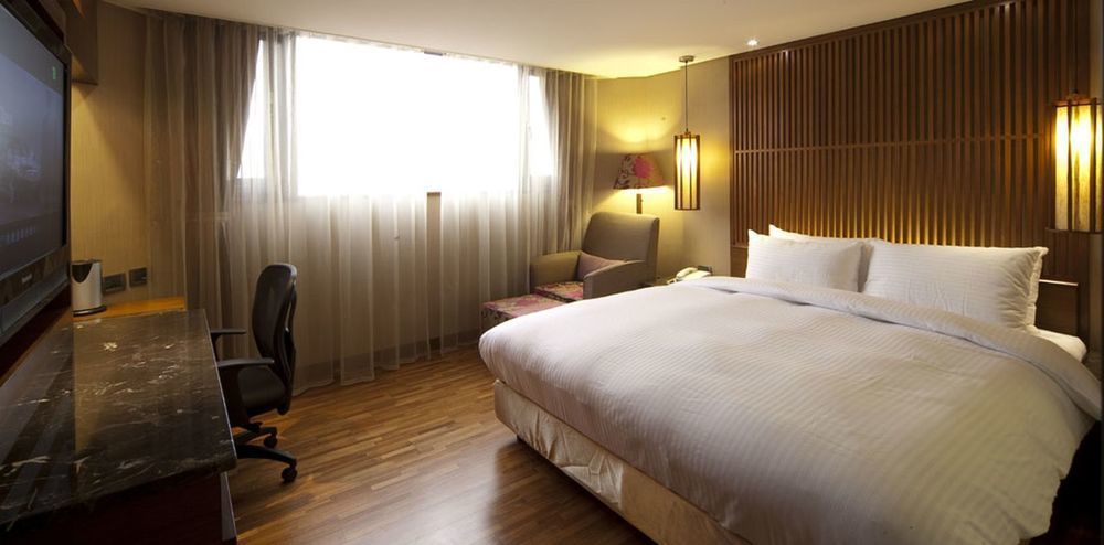 Guide Hotel Taipei Bade Экстерьер фото